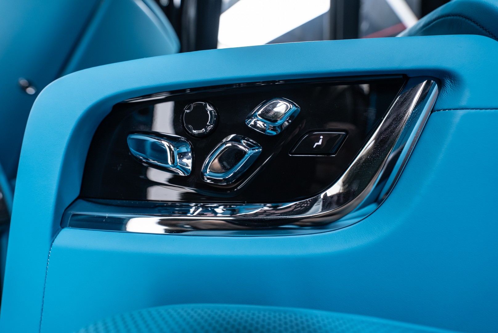 2026 ROLLS ROYCE CULLINAN | BLACK BADGE | CLOUD DESIGN INTERIOR | FULL OPTION